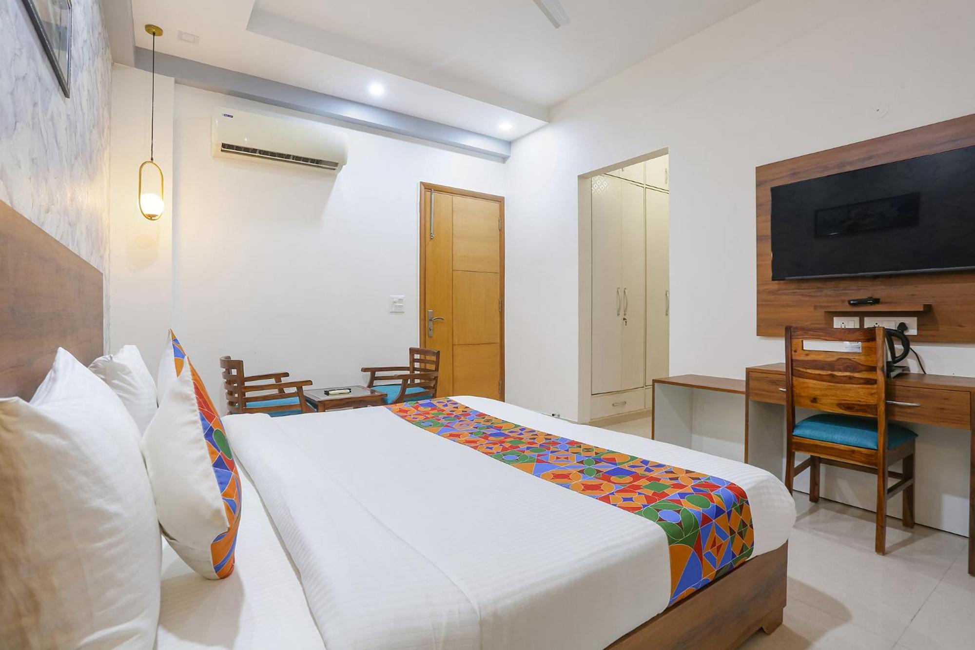 Fabhotel New Journey Hospitality Γκουργκάον Εξωτερικό φωτογραφία