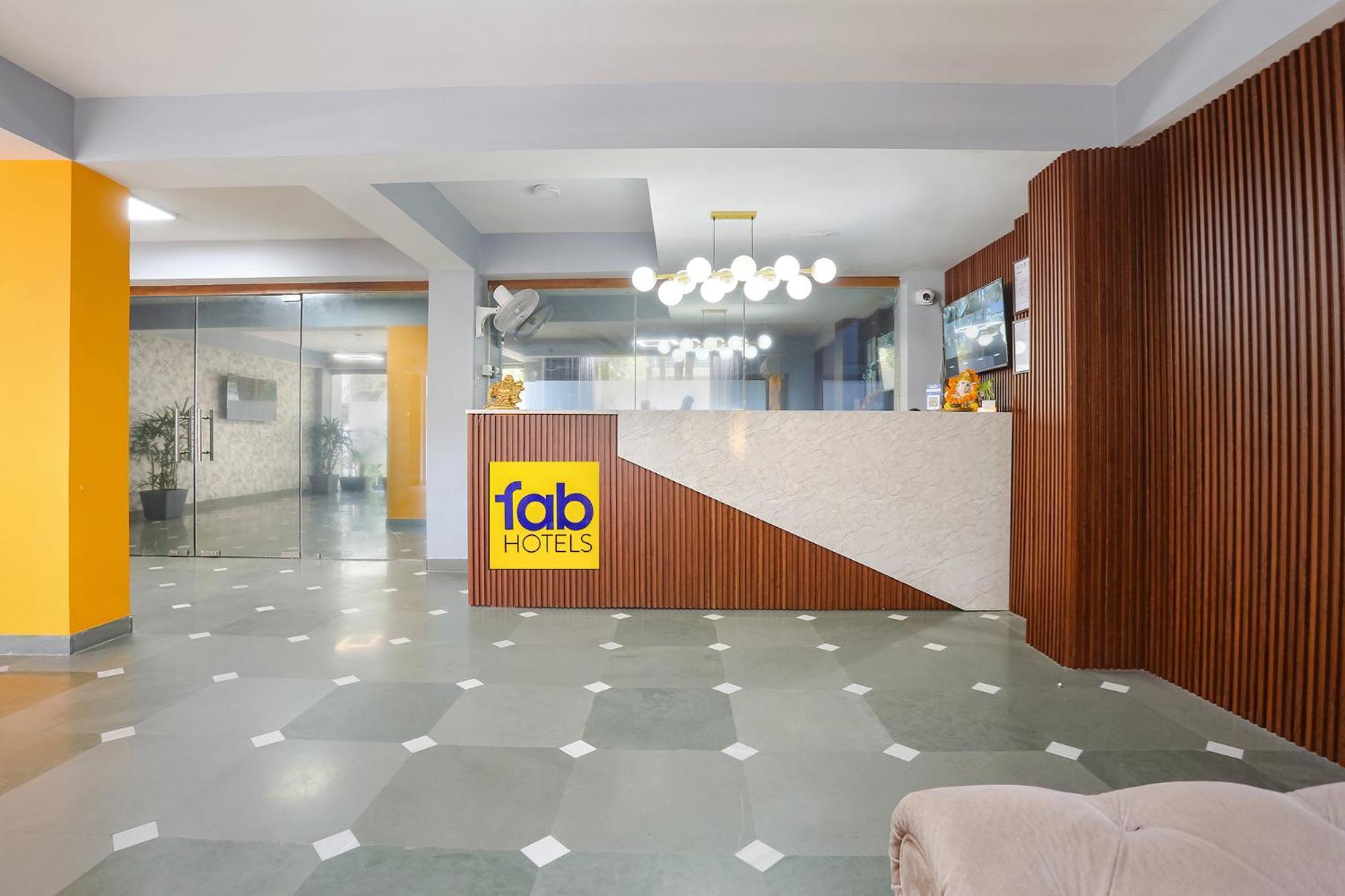 Fabhotel New Journey Hospitality Γκουργκάον Εξωτερικό φωτογραφία